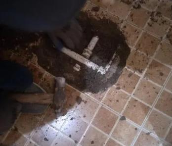 荆门卫生间漏水维修公司为您分享下卫生间渗水如何处理及注意事项